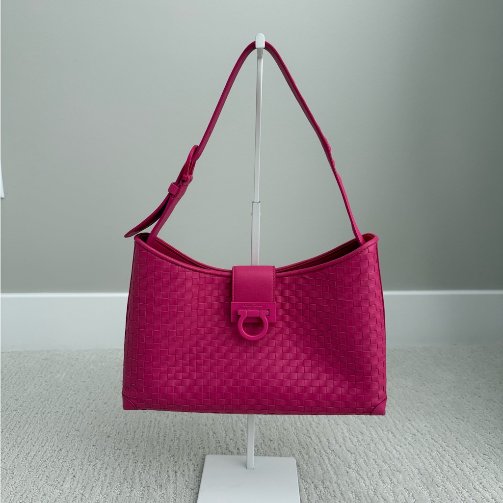 Salvatore Ferragamo Trifolio Intrecciato Woven Leather Pink Shoulder Hobo Bag
